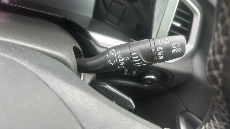 Vauxhall Grandland 1.2 Turbo SRi 5dr Petrol Hatchback